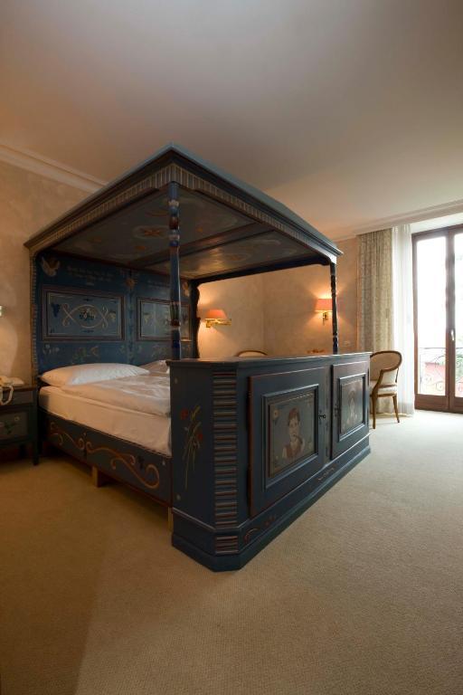 Romantik Hotel Castello Seeschloss Ascona Bilik gambar